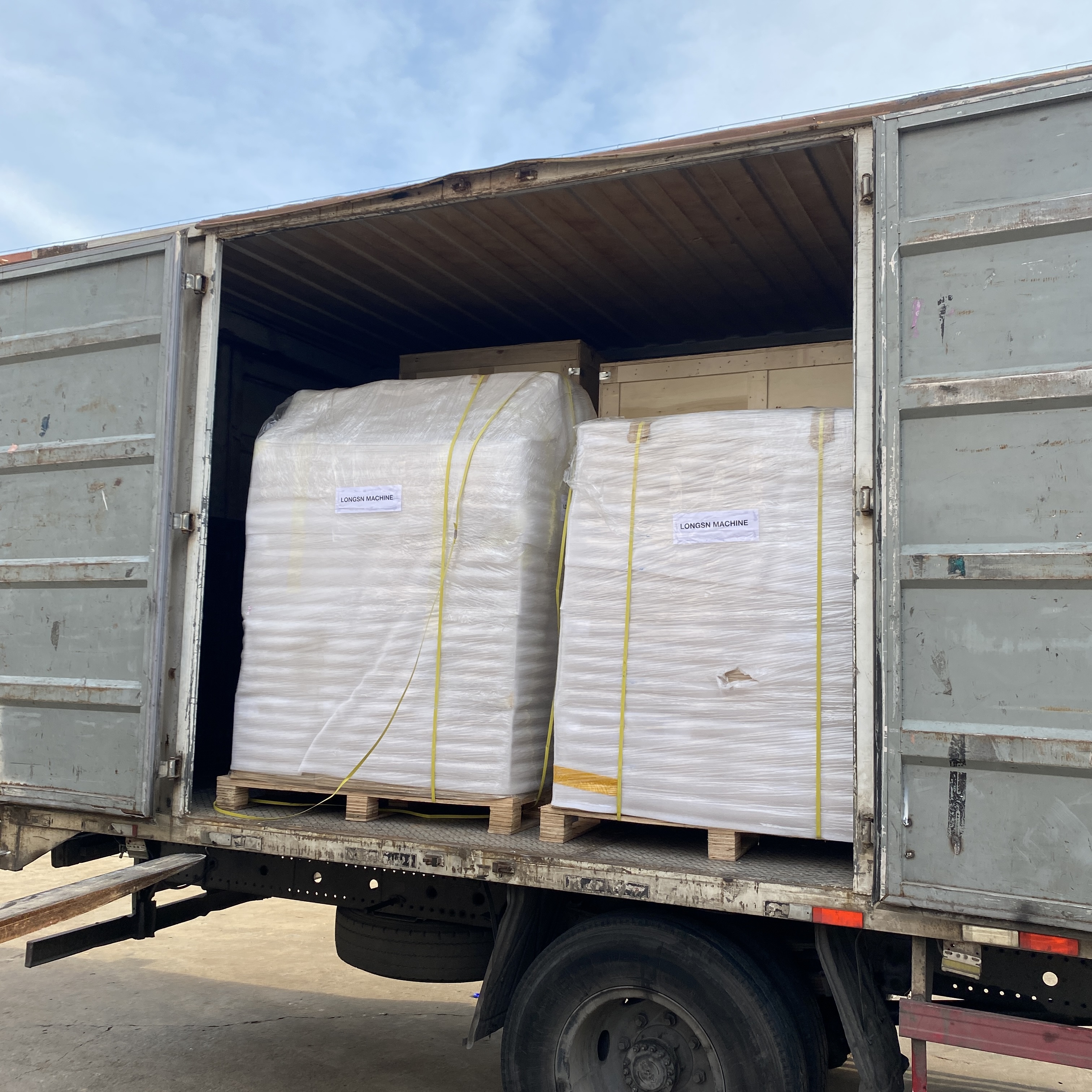 Kappenfuttermaschine 