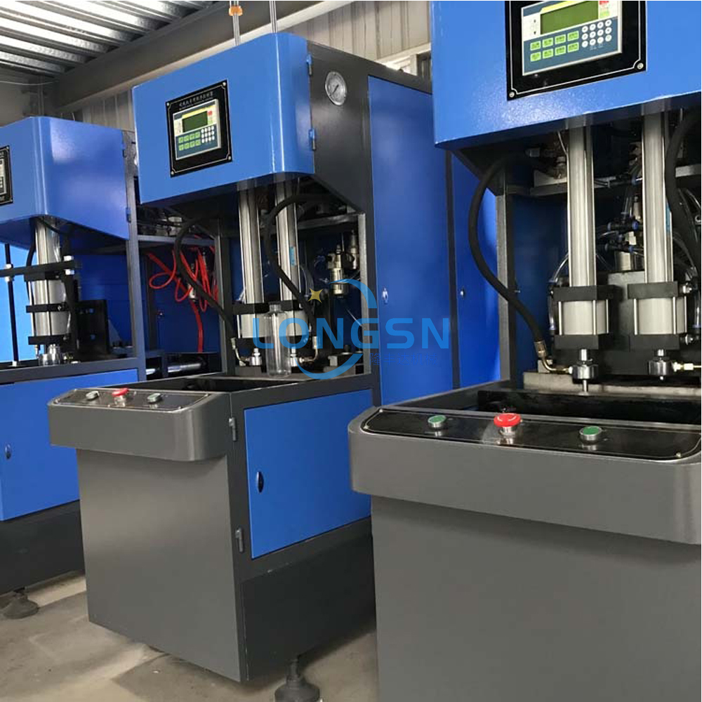 Haustierflasche Blasmaschine