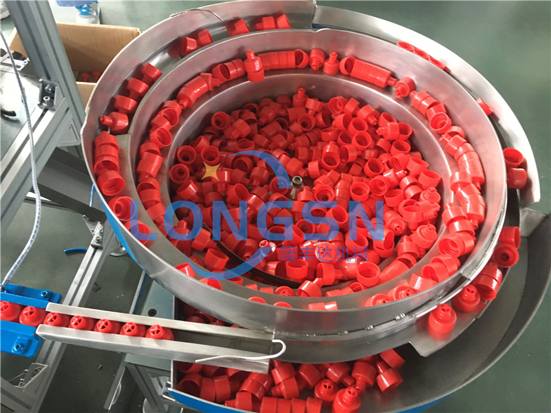 Sportdeckelbaumaschine