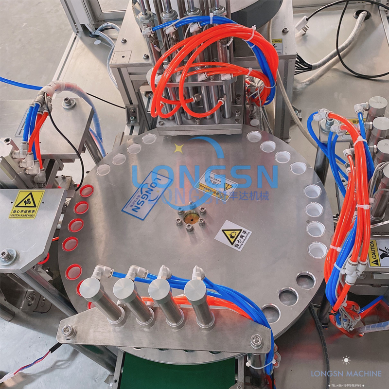 Automatische Deckeldichtungseinsatz-Einsatzmaschine Rotationsmaschine für Kunststoff-O-Ring-Kappenmontage
