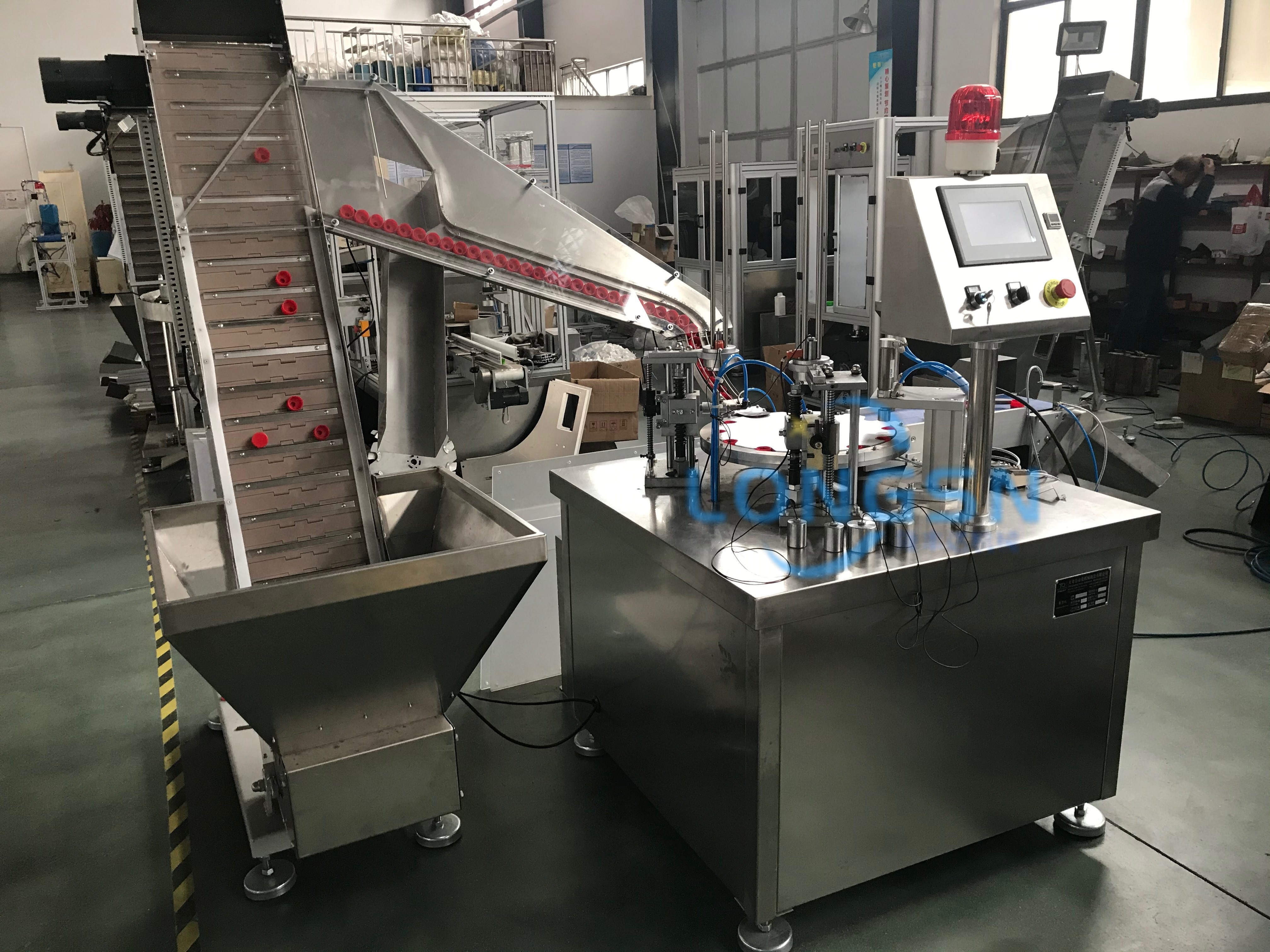 Wad -Einf&uuml;genmaschine 