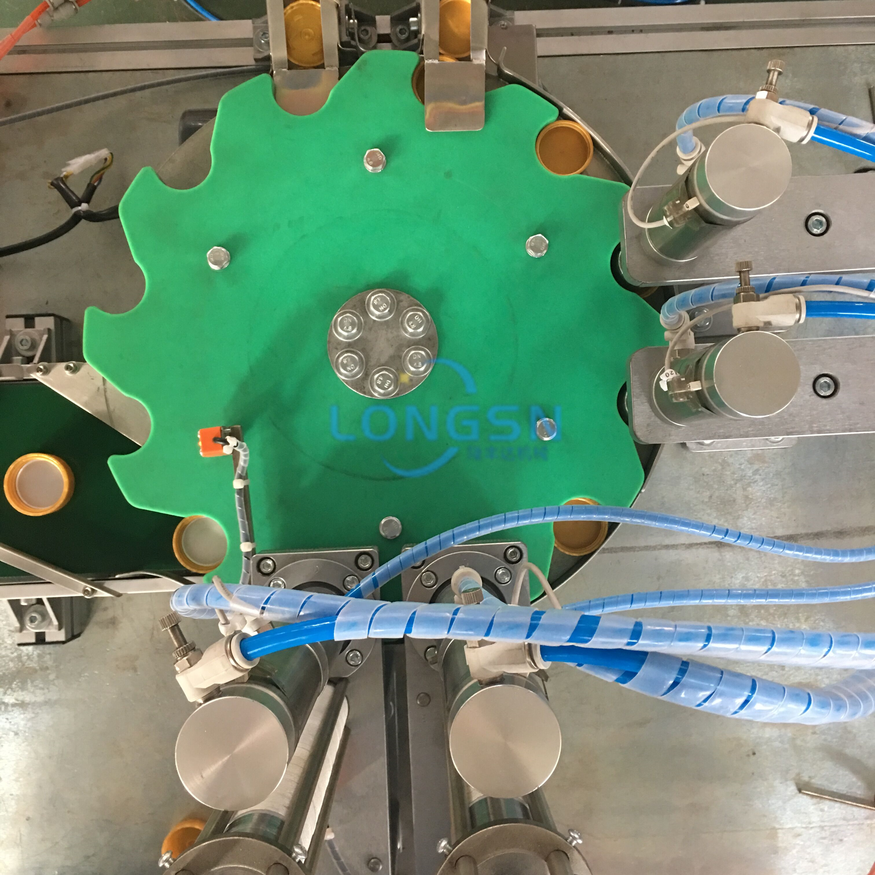 Cap -Montagemaschine