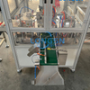 Automatisches Einlegen von Liner und sicherem Ring in die O-Ring-Montagemaschine für die Kappenmaschine